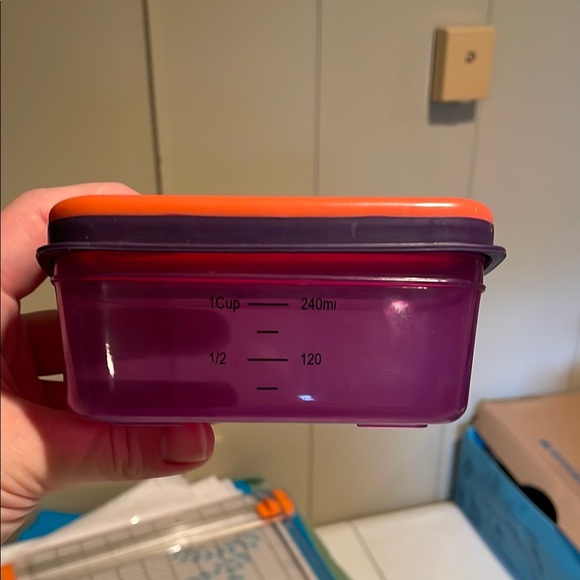 Fit And Fresh Colorful Stackable Food Storage Containers - Picture 6 of 14